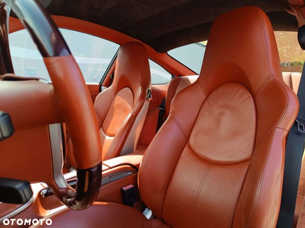 Porsche 911 - 27