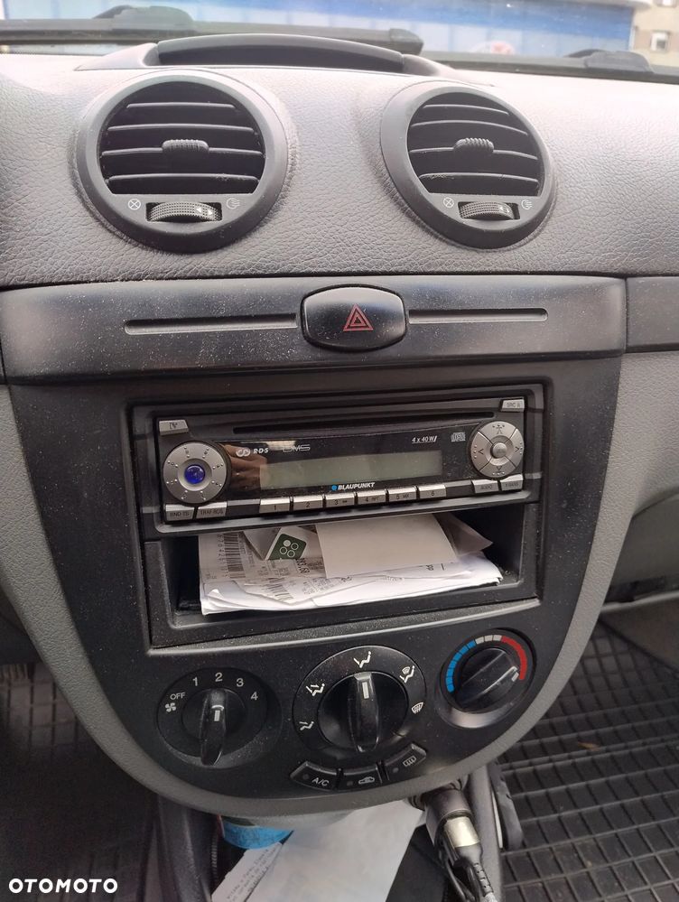 Chevrolet Lacetti 1.6 SE / Star - 9