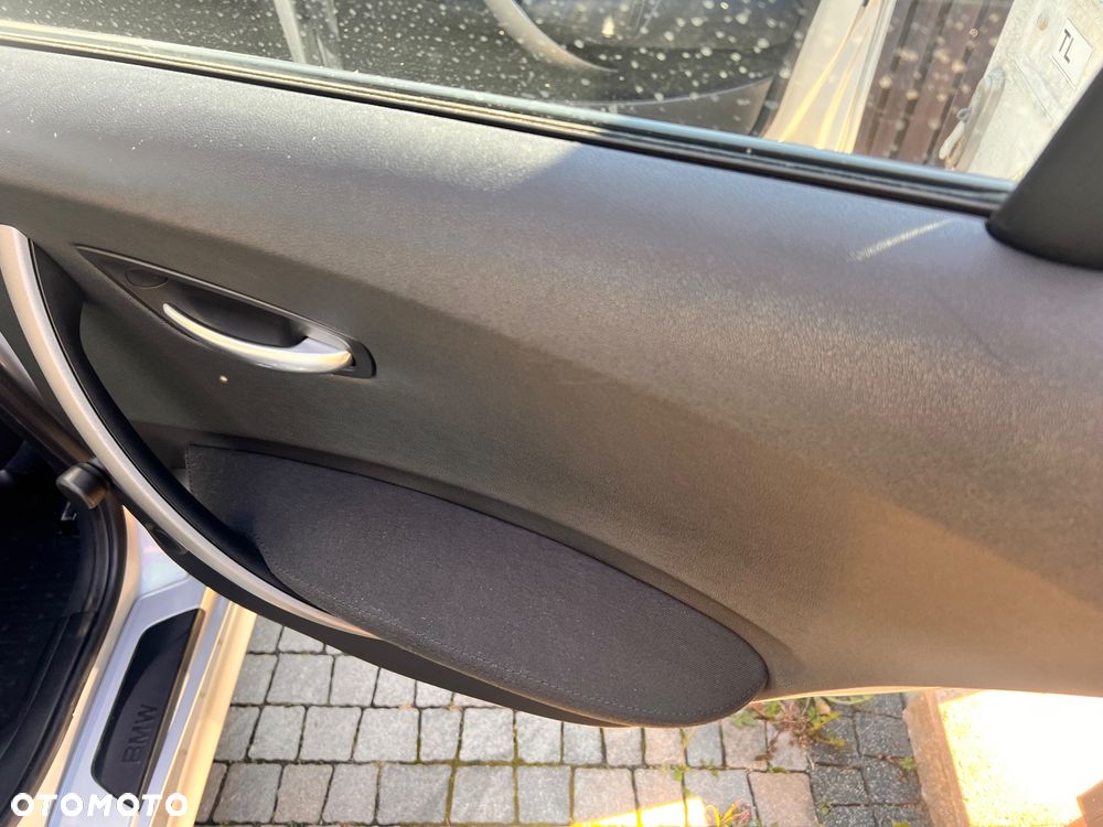 BMW Seria 1 118d - 27