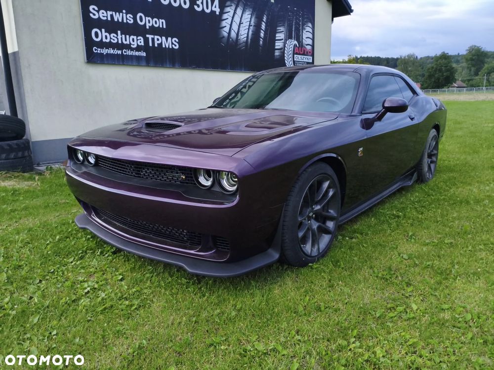 Dodge Challenger 6.4 Scat Pack - 6