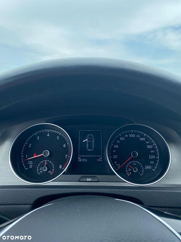 Volkswagen Golf 1.2 TSI Team - 15