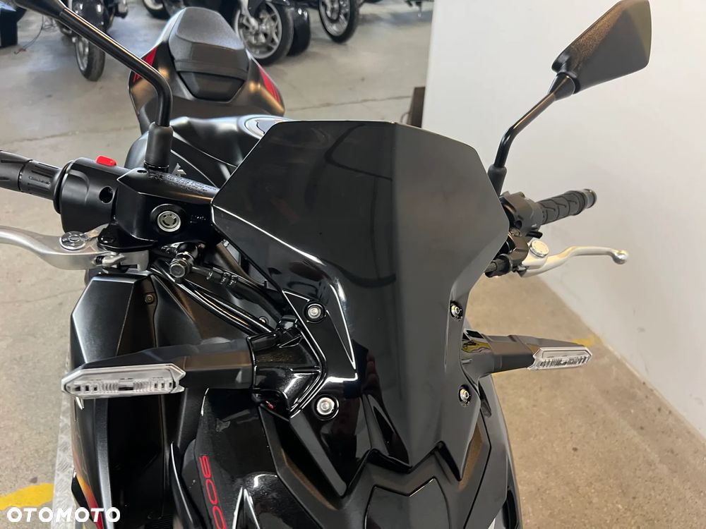 Kawasaki Z 900 - 21