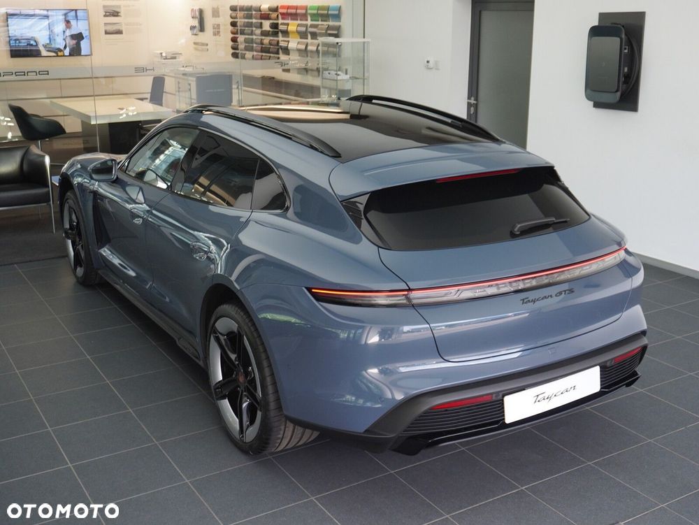 Porsche Taycan 105kWh GTS - 18