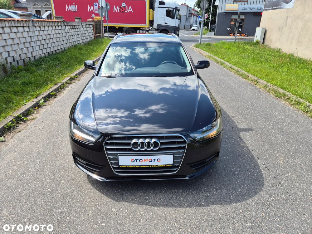 Audi A4 Avant 2.0 TDI DPF Ambiente - 16