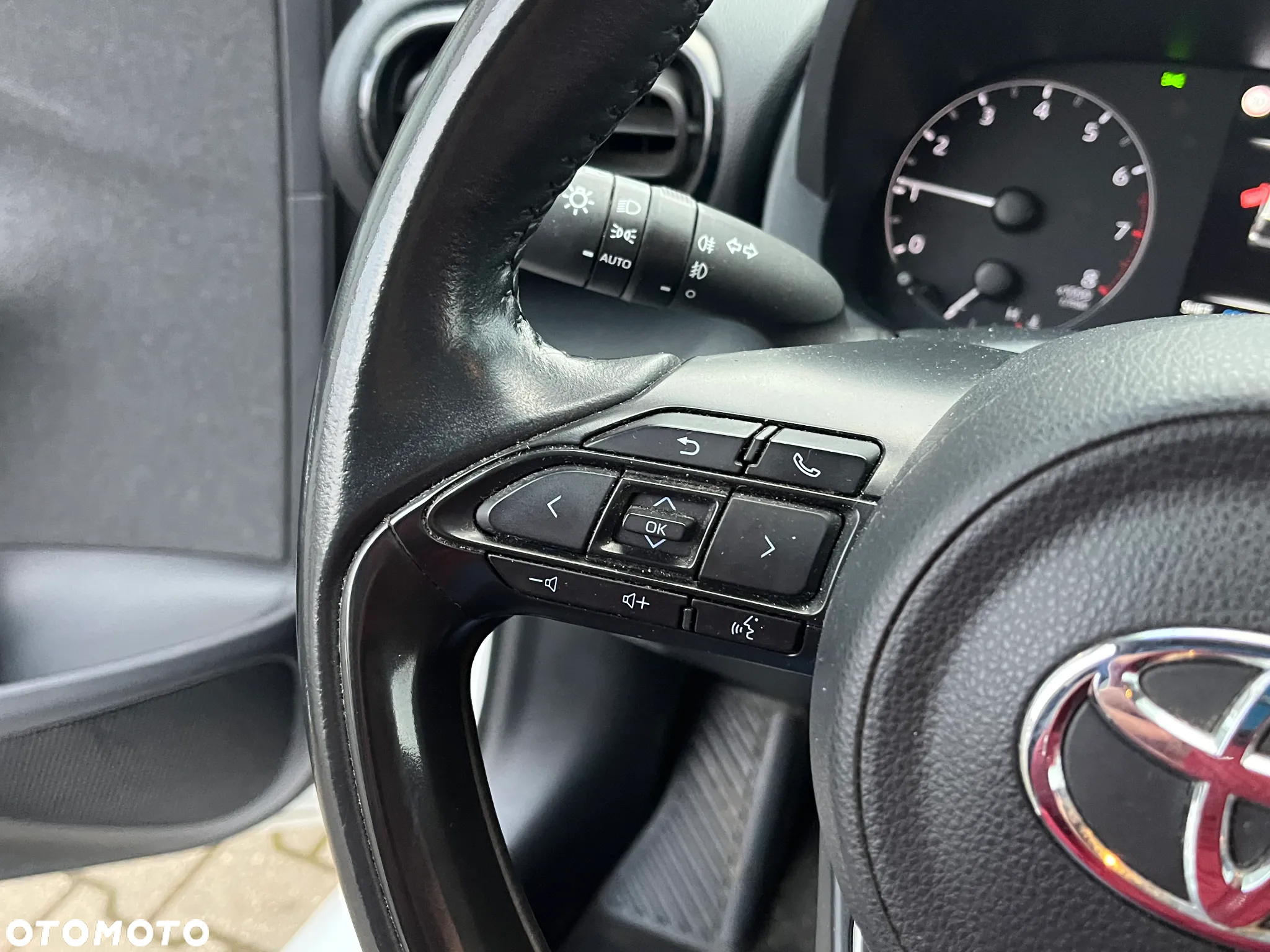 Toyota Yaris 1.0 Comfort - 12