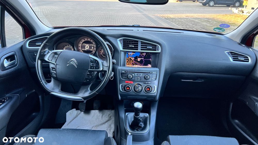 Citroën C4 VTi 120 Attraction - 22