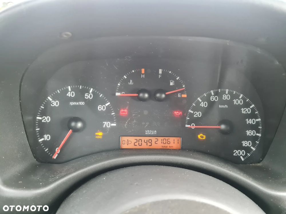 Fiat Punto 1.2 8V ELX - 12
