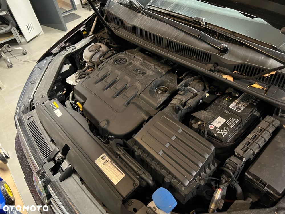 Volkswagen Touran 2.0 TDI BMT Highline DSG - 3