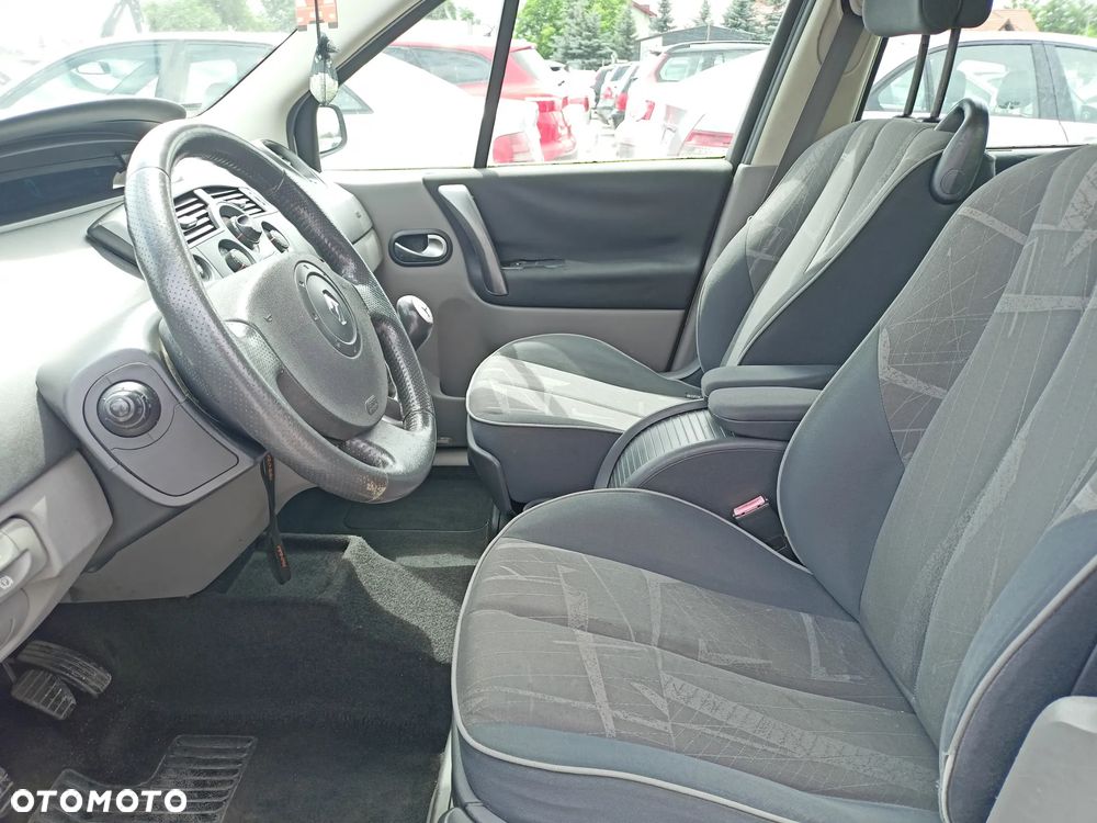 Renault Scenic - 7