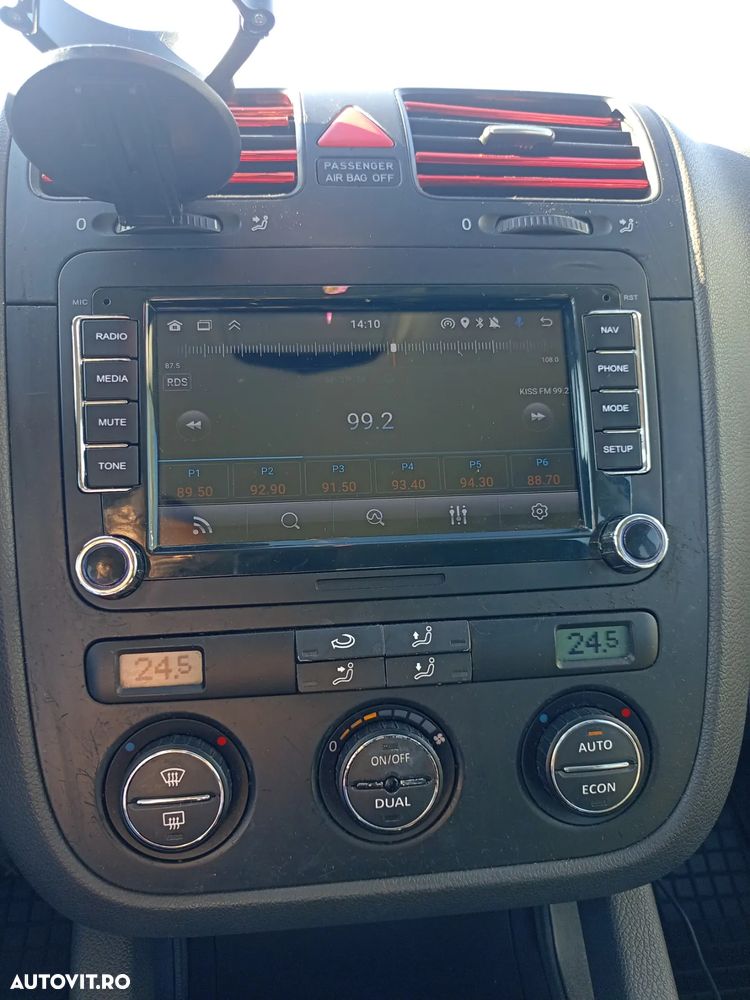 Volkswagen Golf 1.4 FSI Comfortline - 3