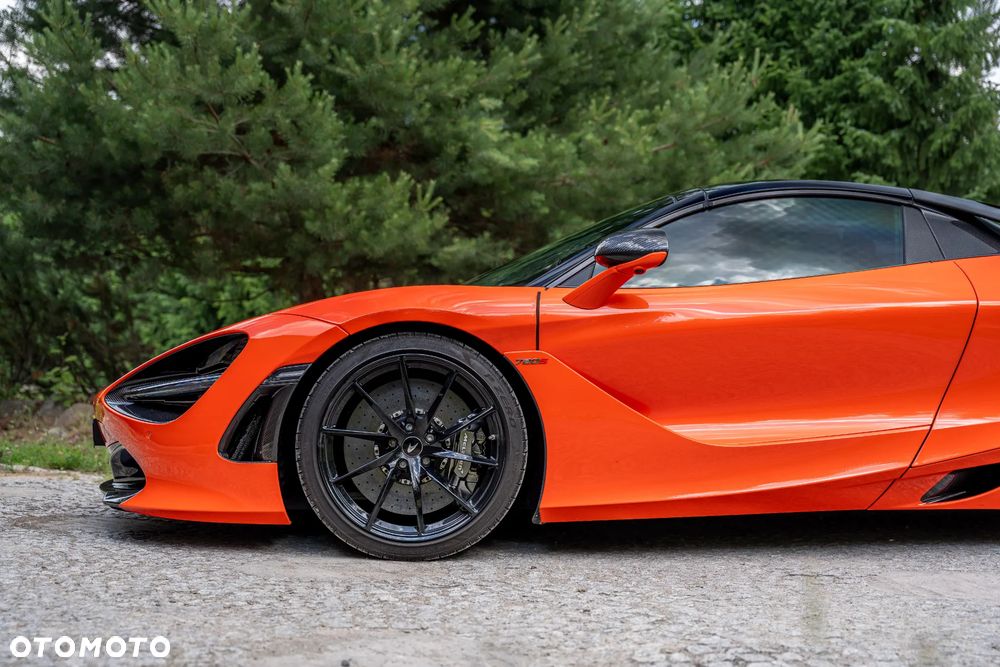 McLaren 720S Spider Performance - 18