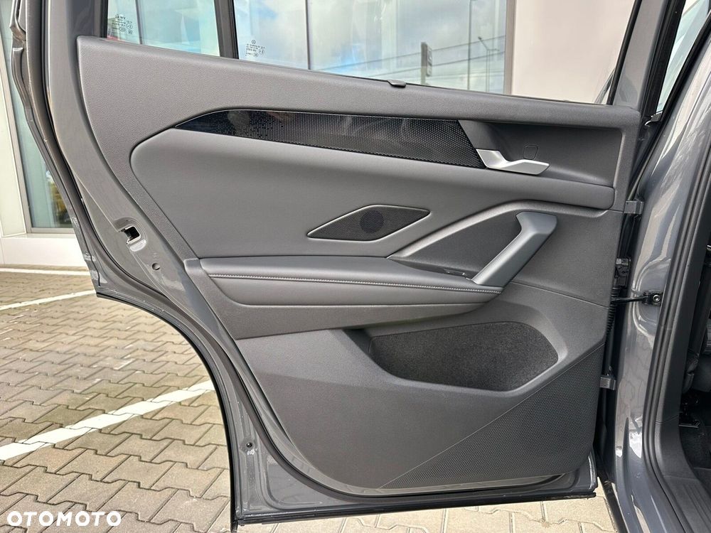 Volkswagen Tayron 1.5 eTSI mHEV Life Plus DSG - 16