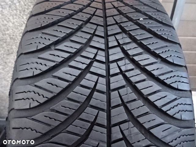 205/55/r16 91H Goodyear Vector 4 seasons Gen-2