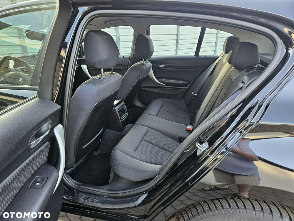 BMW Seria 1 116i Sport Line - 26