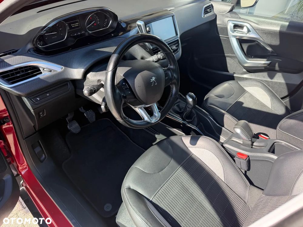 Peugeot 2008 - 15