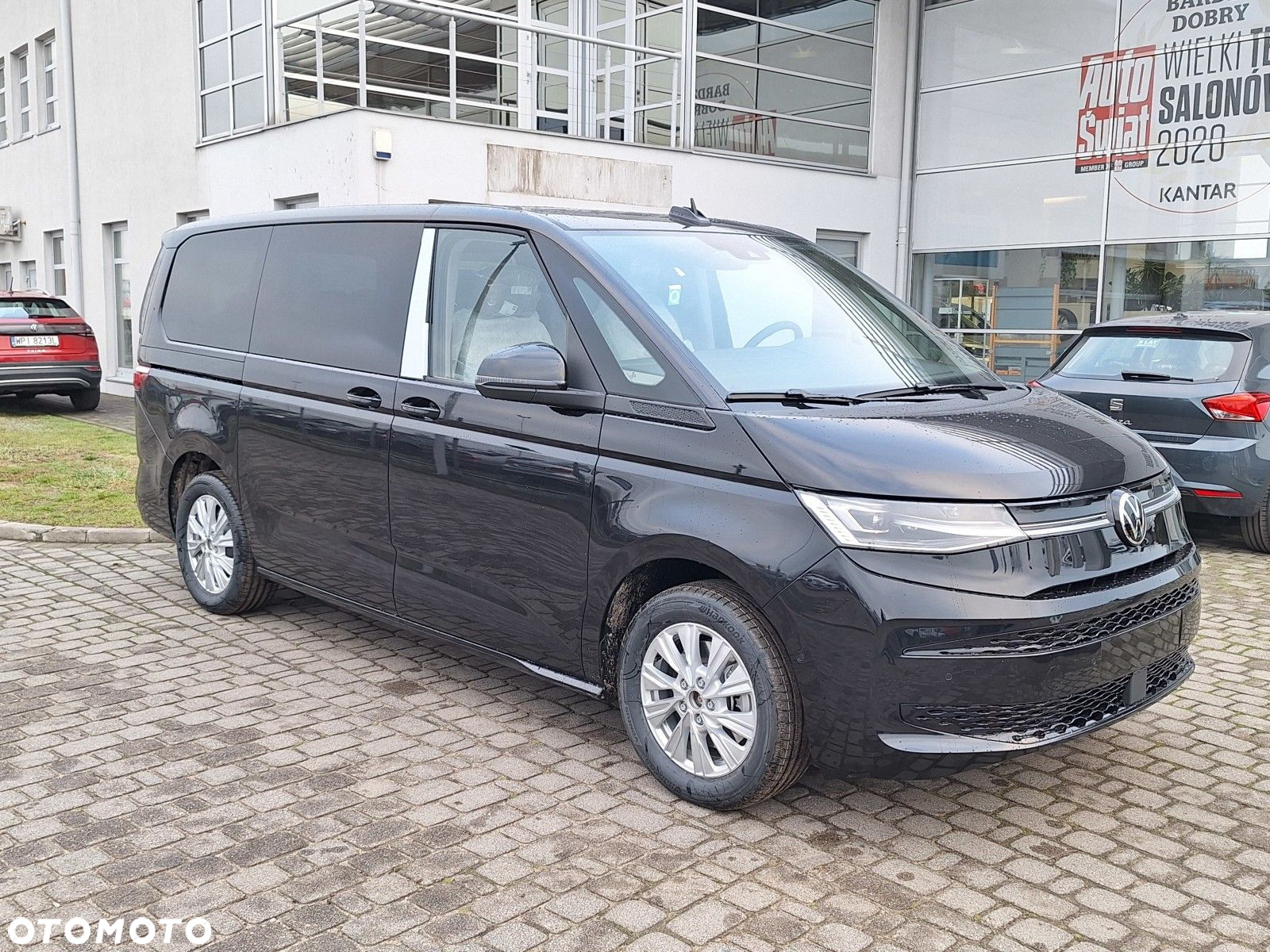 Volkswagen Multivan - 10