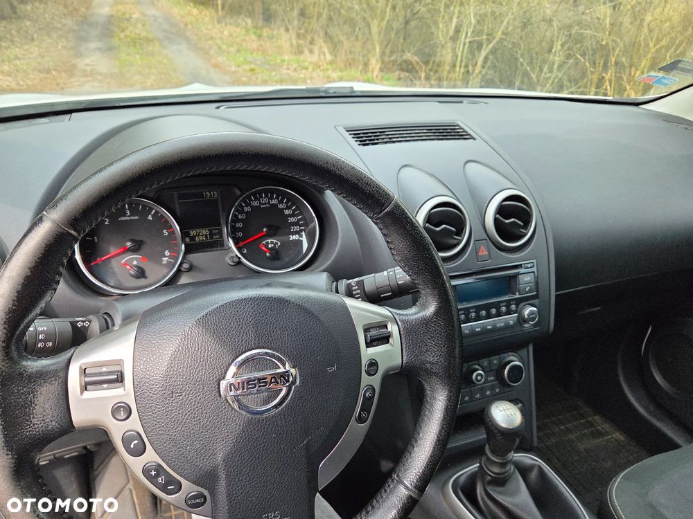 Nissan Qashqai 2.0 dCi Visia EU5 - 12