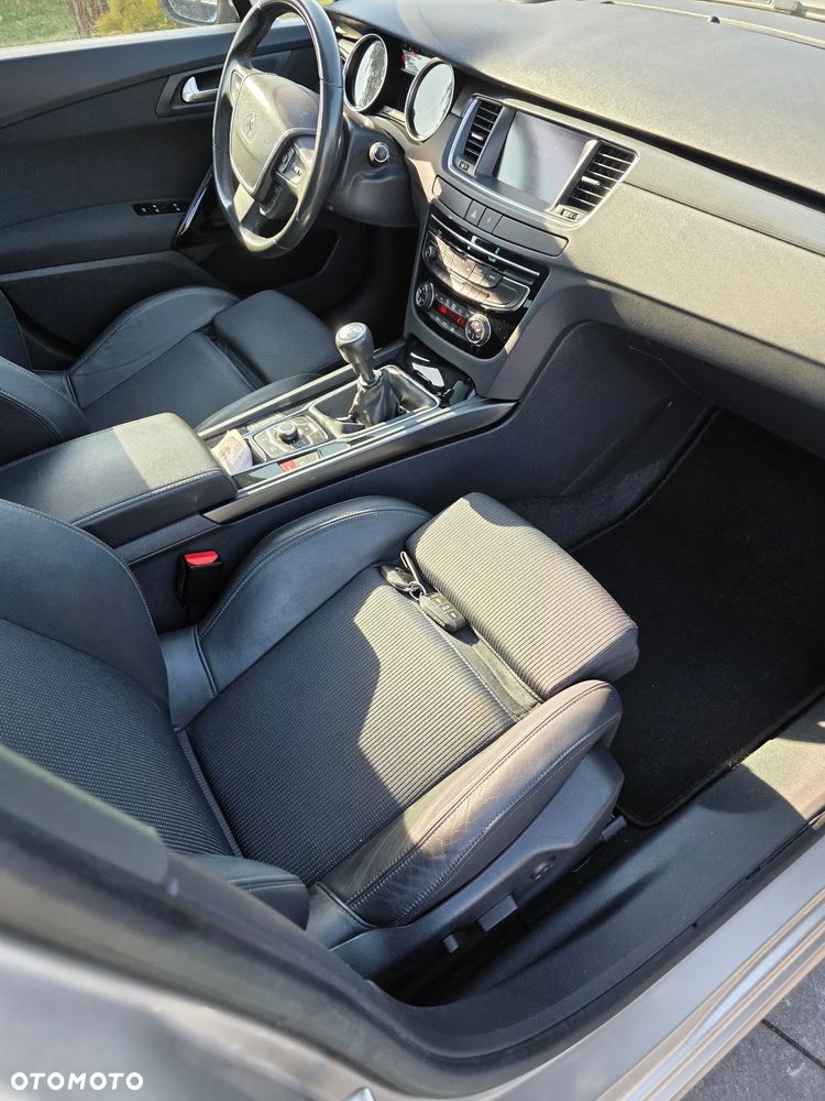 Peugeot 508 1.6 T Active - 12