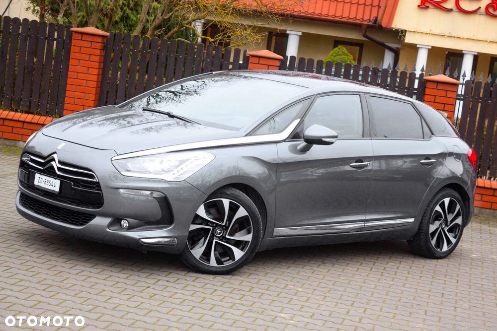Citroën DS5 1.6 THP SportChic - 1