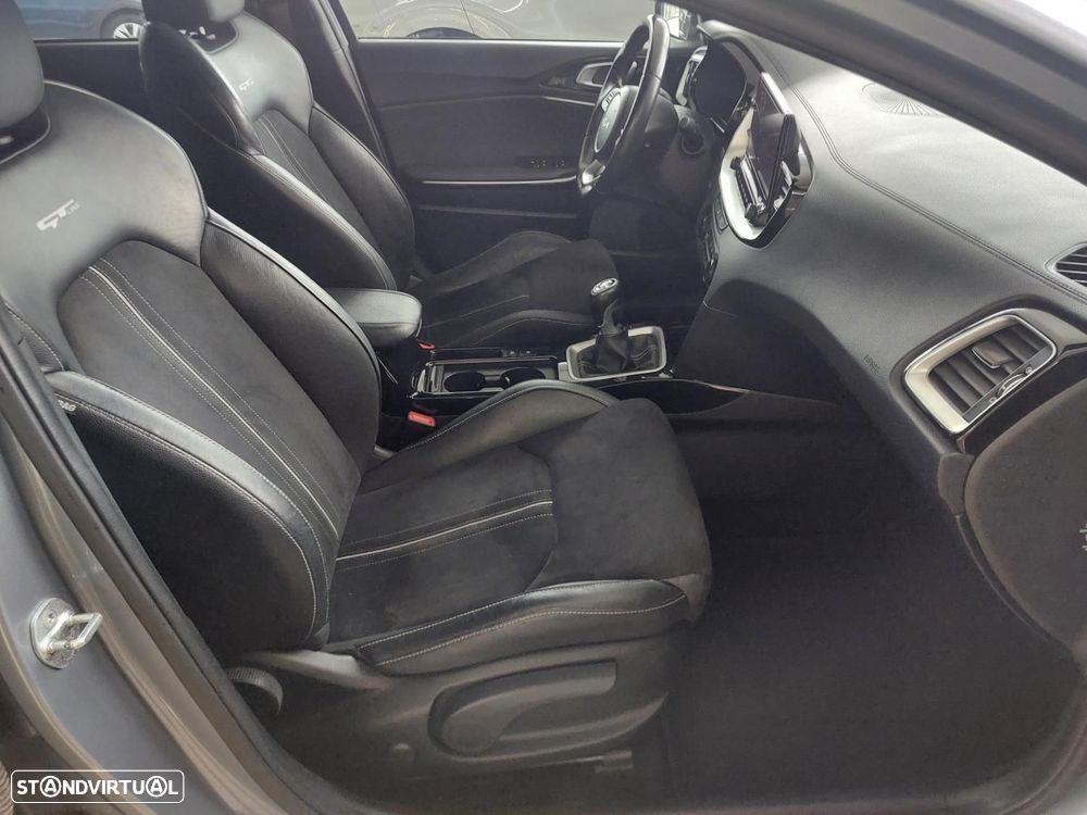 Kia ProCeed 1.0 T-GDI GT Line - 40