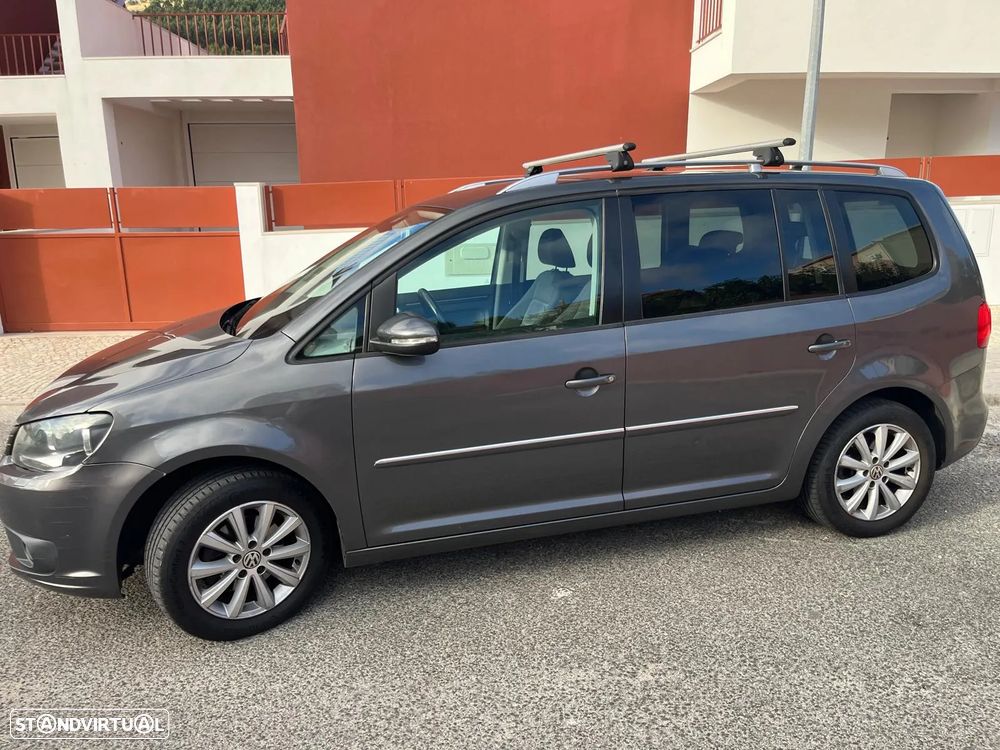 VW Touran - 2