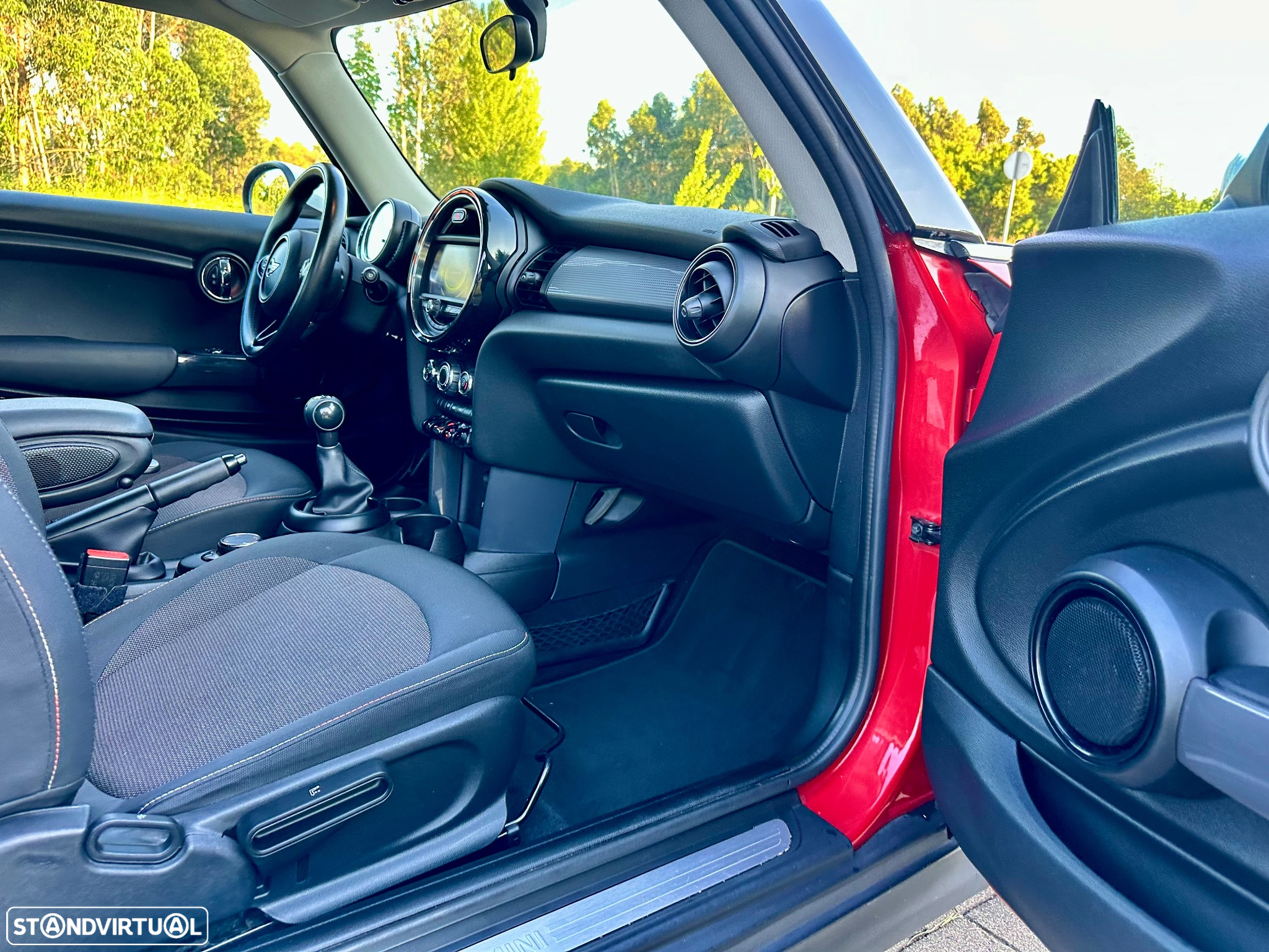 MINI 3 Portas One D - 25