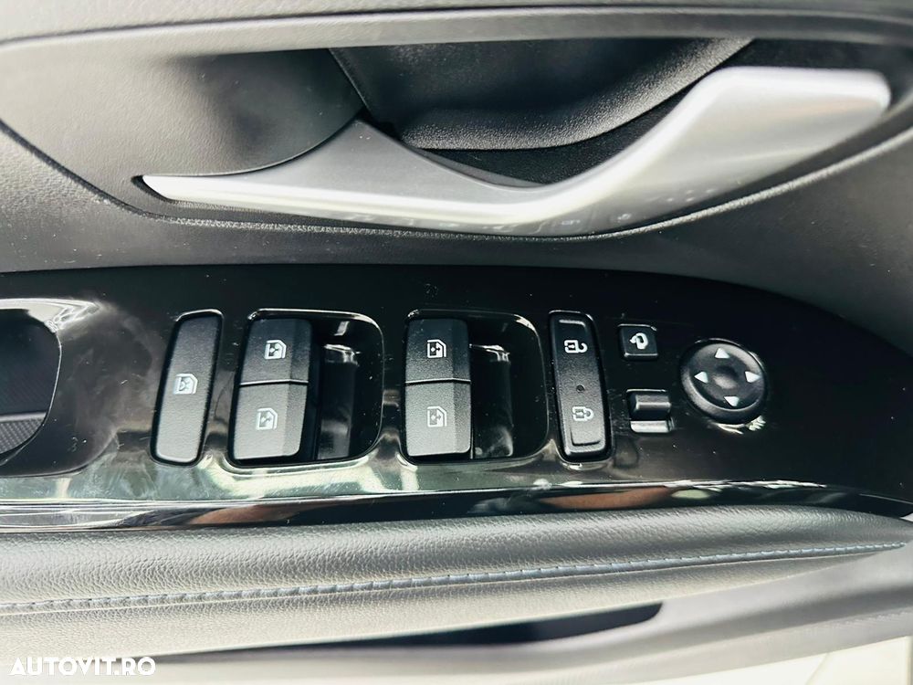 Hyundai Tucson 1.6 CRDi 48V-Hybrid 2WD DCT Prime - 12