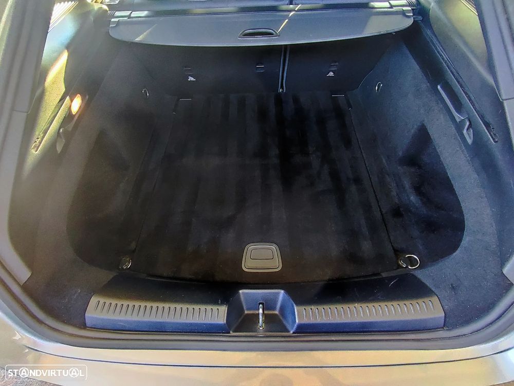 Mercedes-Benz CLA 180 d Shooting Brake 7G-DCT - 41