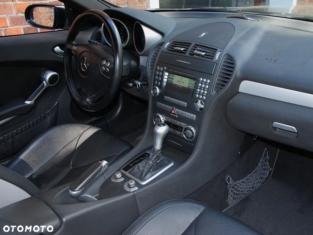 Mercedes-Benz SLK - 9