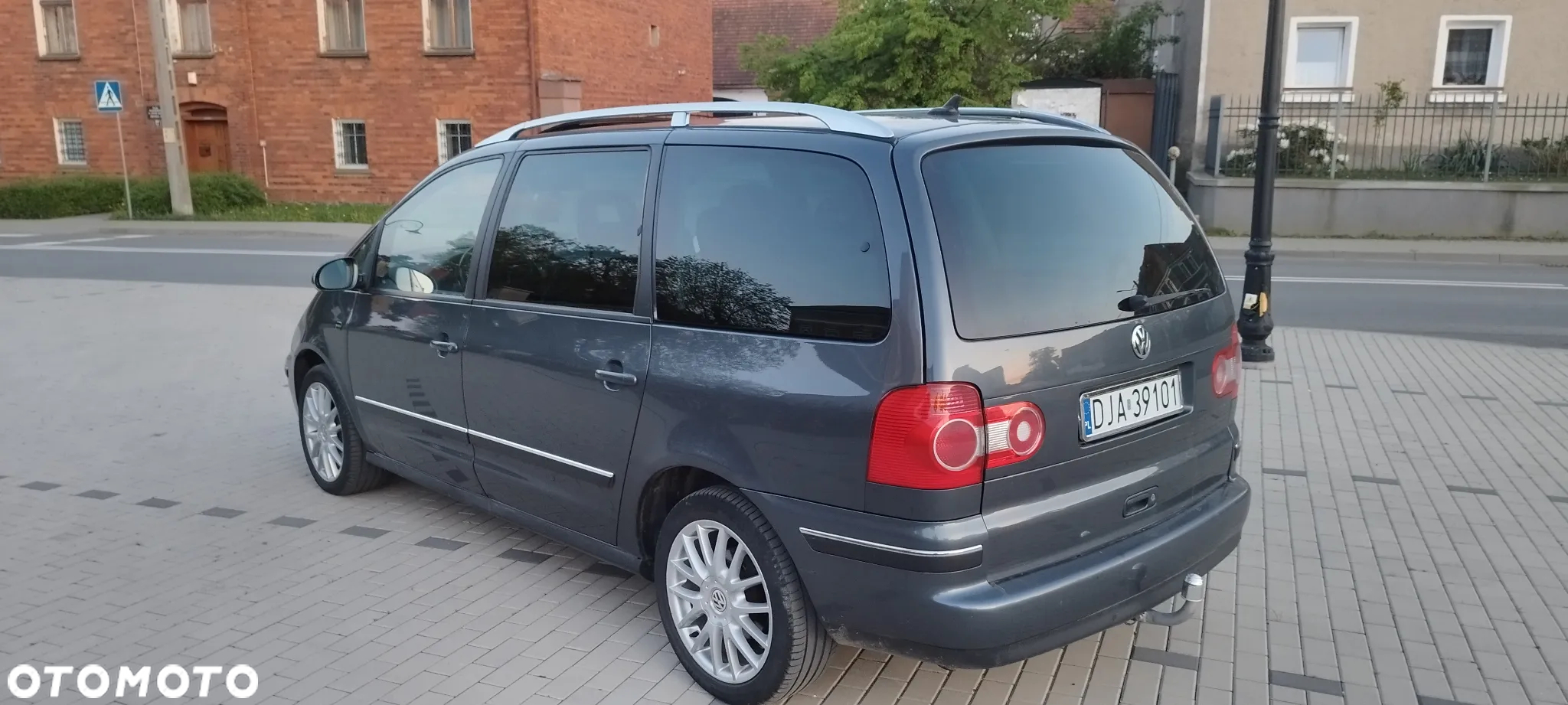Volkswagen Sharan 2.0 TDI Highline - 5