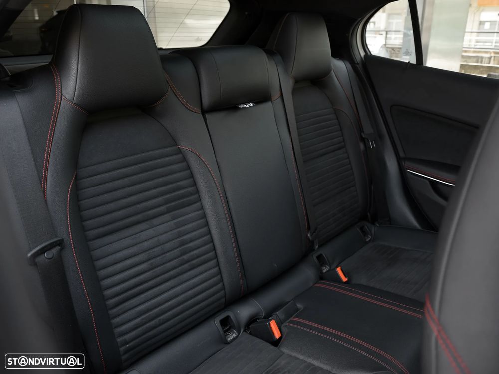 Mercedes-Benz GLA 200 (CDI) d 7G-DCT AMG Line - 8