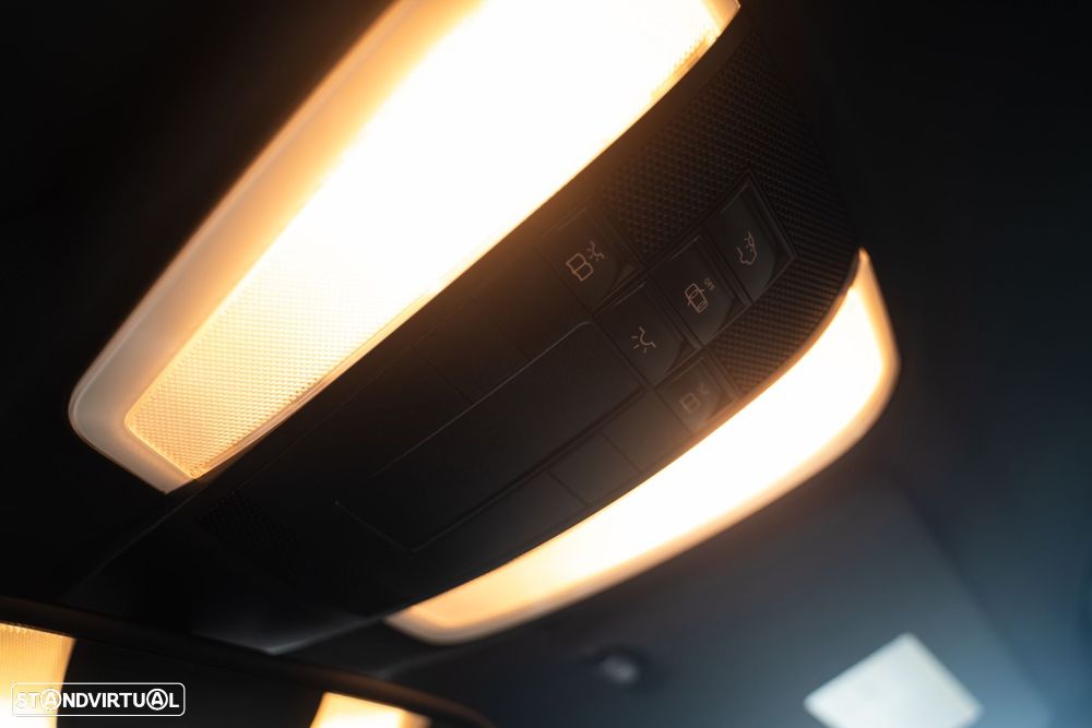 Mercedes-Benz E 250 - 40