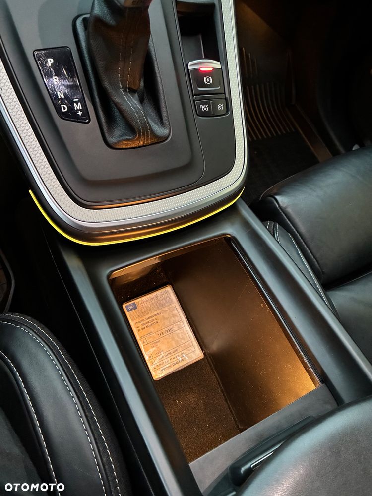 Renault Scenic ENERGY dCi 160 EDC INITIALE PARIS - 29