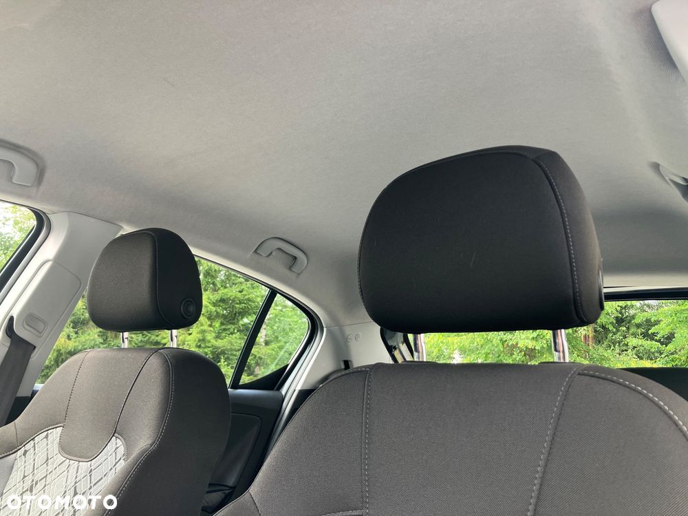 Opel Corsa 1.4 Color Edition - 26