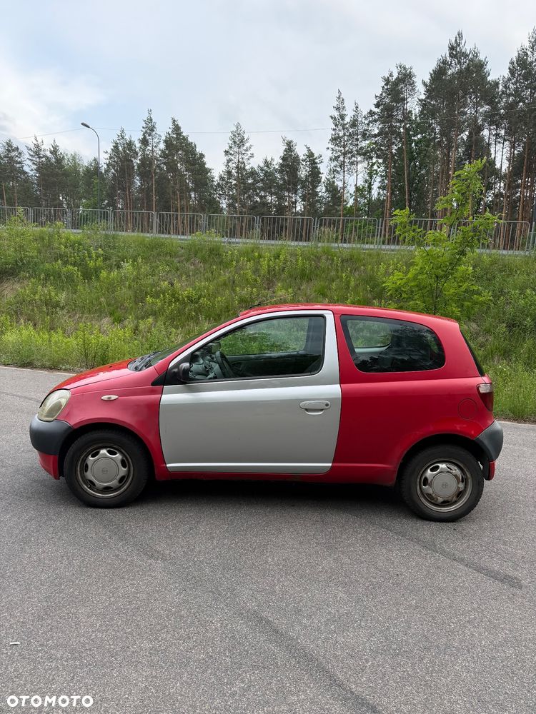 Toyota Yaris 1.0 Terra - 3