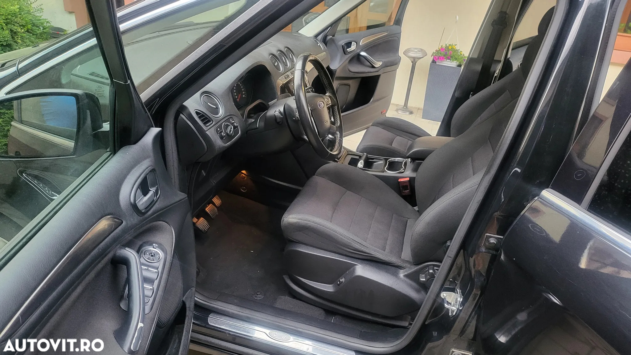 Ford S-Max 2.0 TDCi Titanium - 18