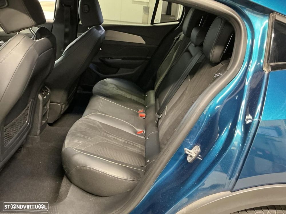 Peugeot 408 1.2 PureTech GT EAT8 - 5
