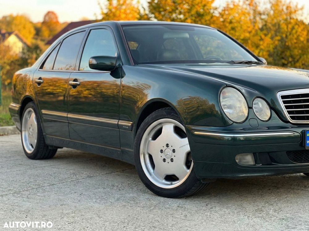 Mercedes-Benz E 200 KOMPRESSOR Automatik Avantgarde Sport Edition - 2