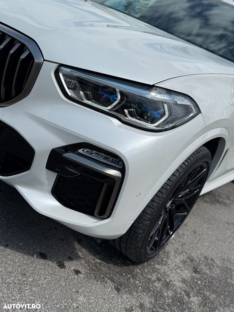 BMW X5 M M50d - 9