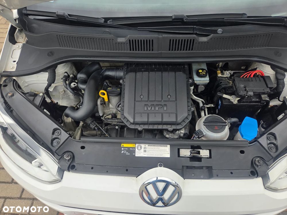 Volkswagen up! 1.0 move - 13