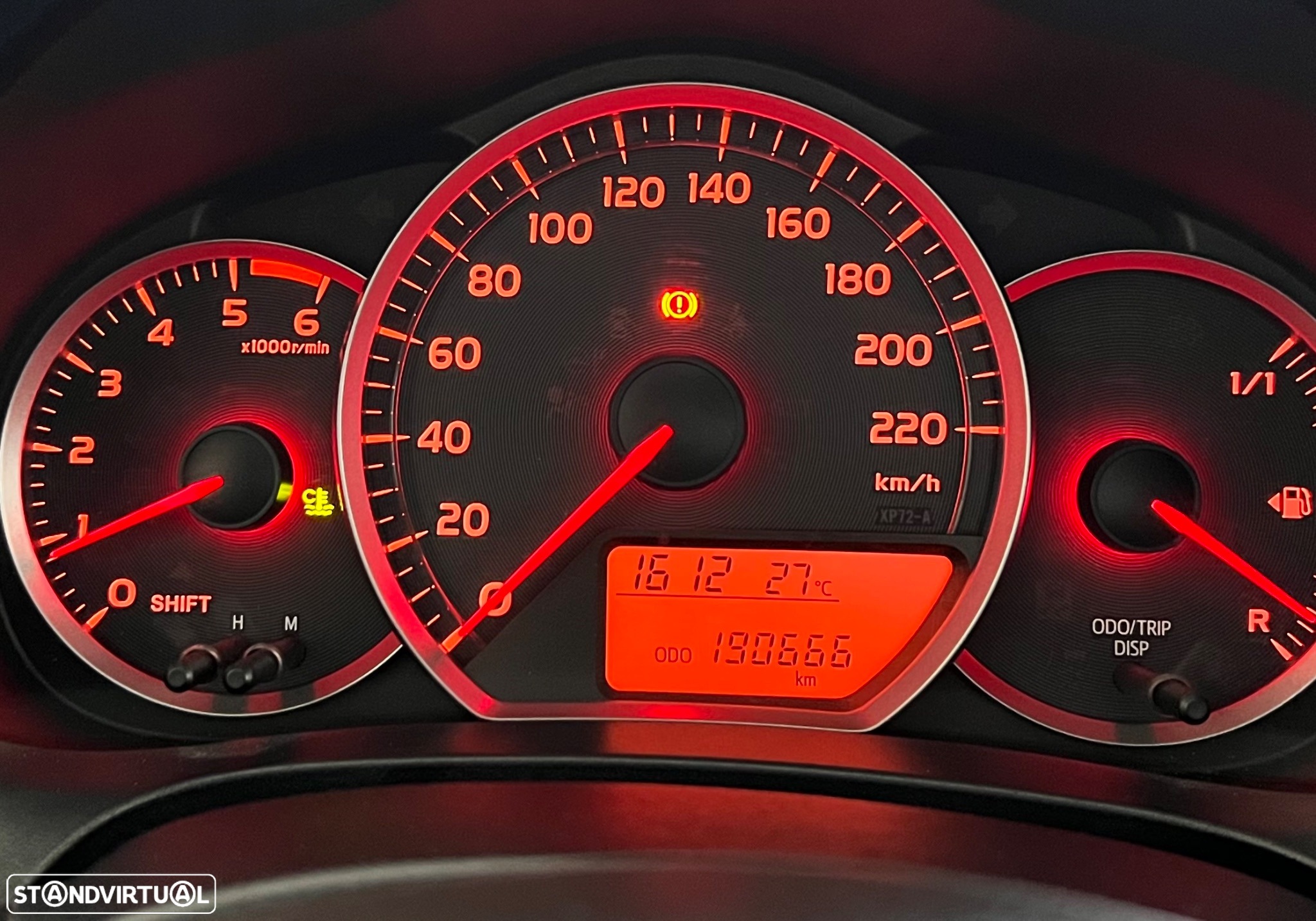 Toyota Yaris 1.4 D-4D Comfort - 13