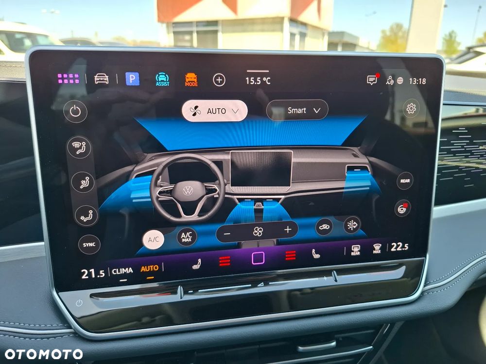 Volkswagen Passat Variant 2.0 TDI SCR DSG Elegance - 31