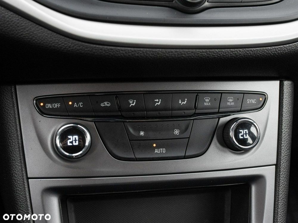 Opel Astra - 18