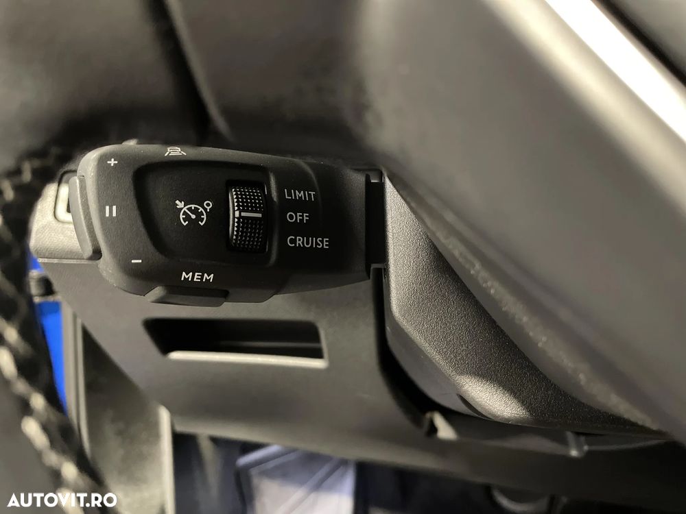 Peugeot 3008 - 24