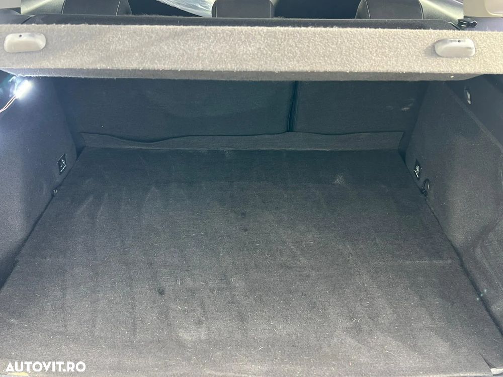 Dacia Duster 1.5 Blue dCi 4WD Comfort - 10