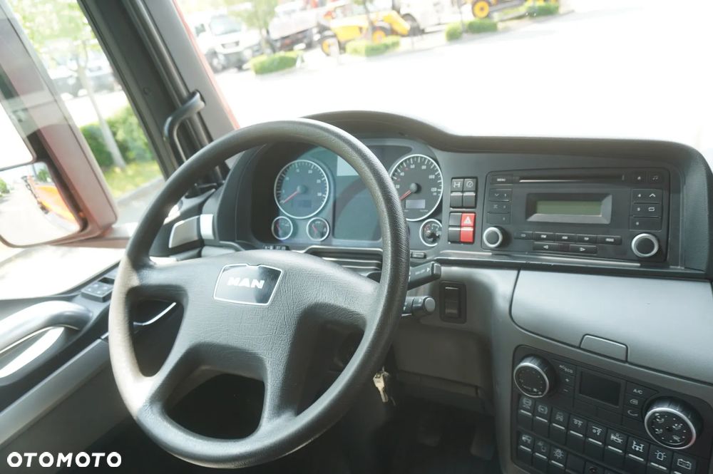 MAN TGS 35.360 E6 8×2 / HDS Fassi F235A.2.22 / pilot_253724 - 28