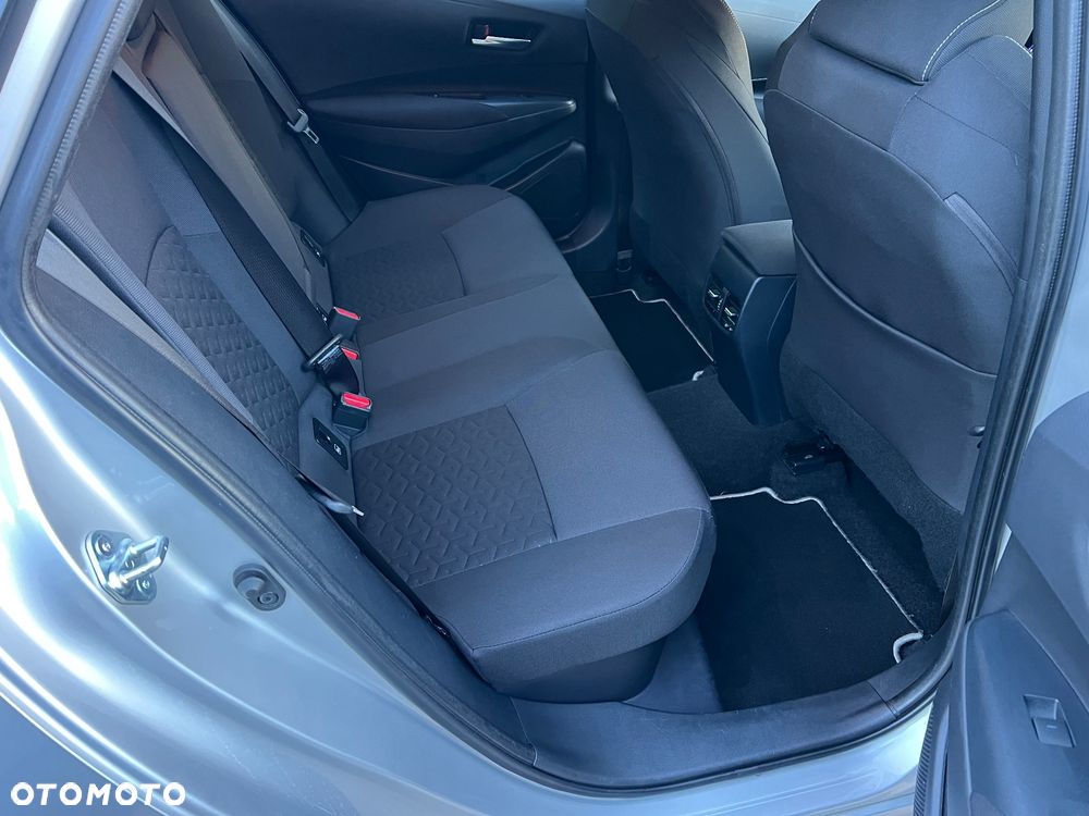 Toyota Corolla - 27