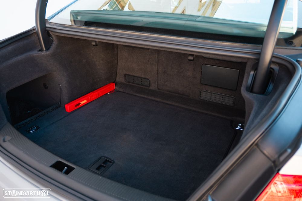 Audi A8 3.0 TDI DPF clean quattro tiptronic - 53