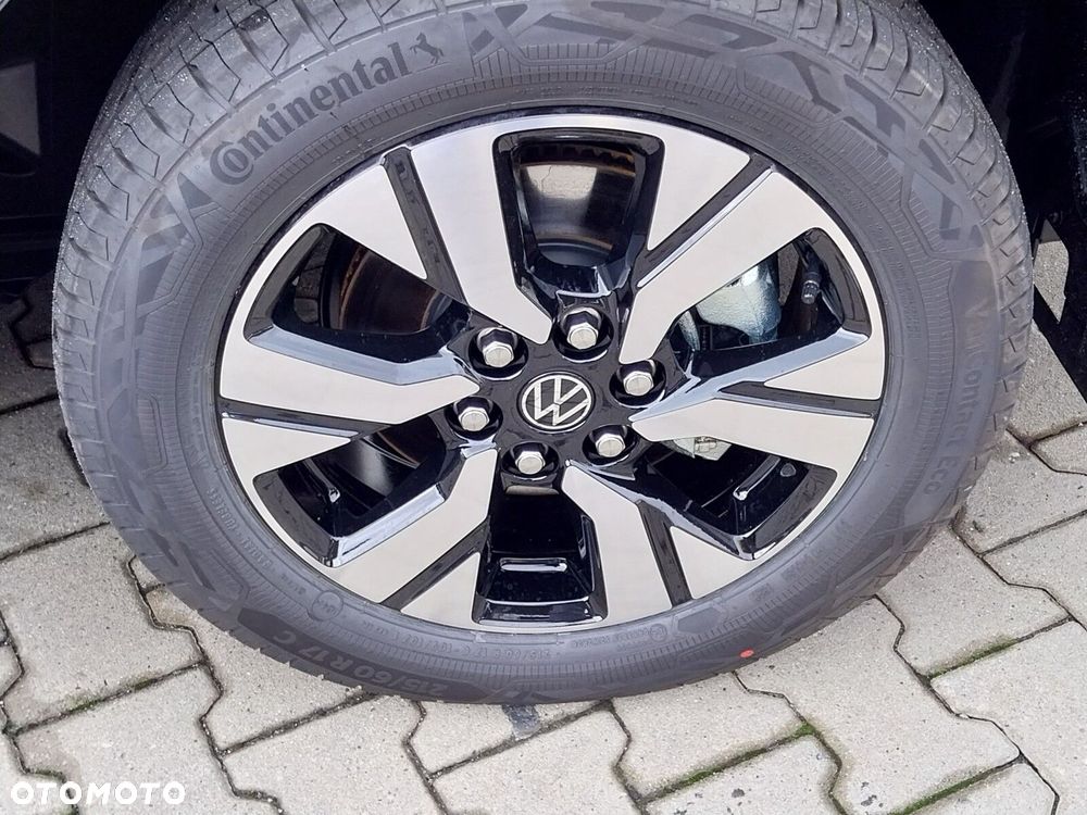 Volkswagen Caravelle Life silnik: 2,0 l TDI 150 KM / skrzynia biegów: 8-biegowa automatyczna rozstaw osi: 3500 mm - 34