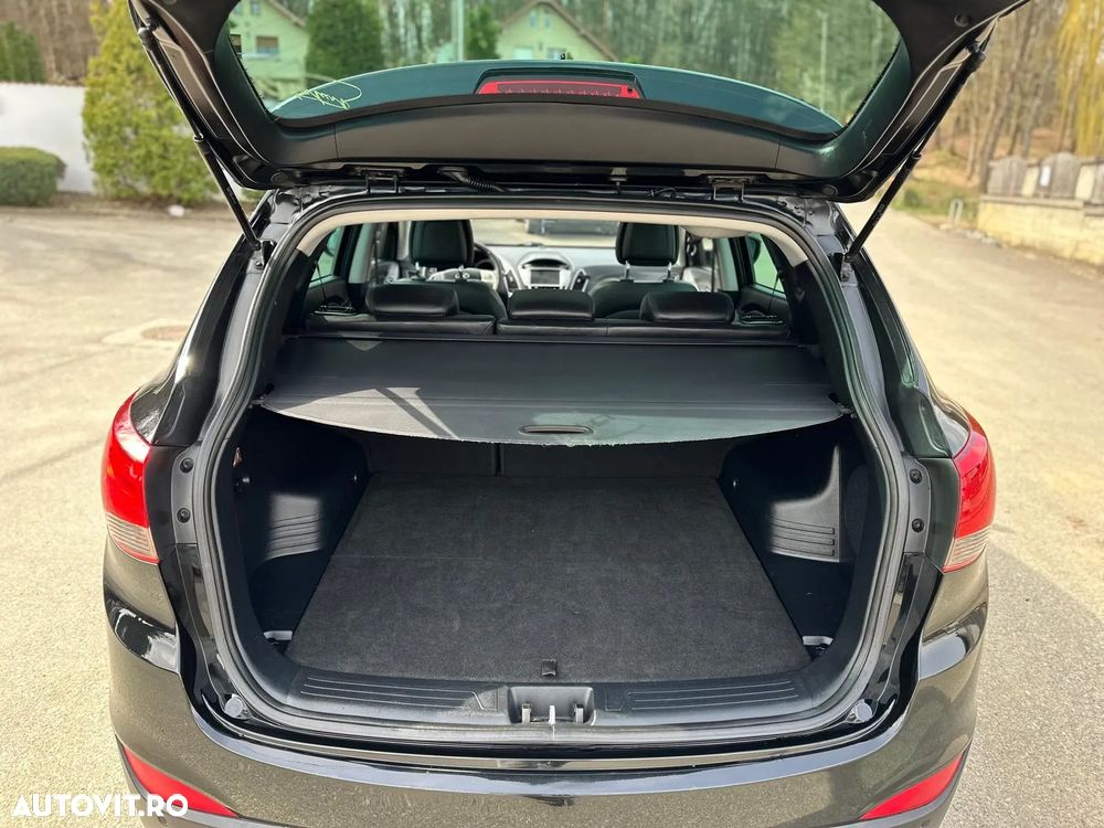 Hyundai ix35 2.0 CRDI 4WD Automatik Luxury - 13